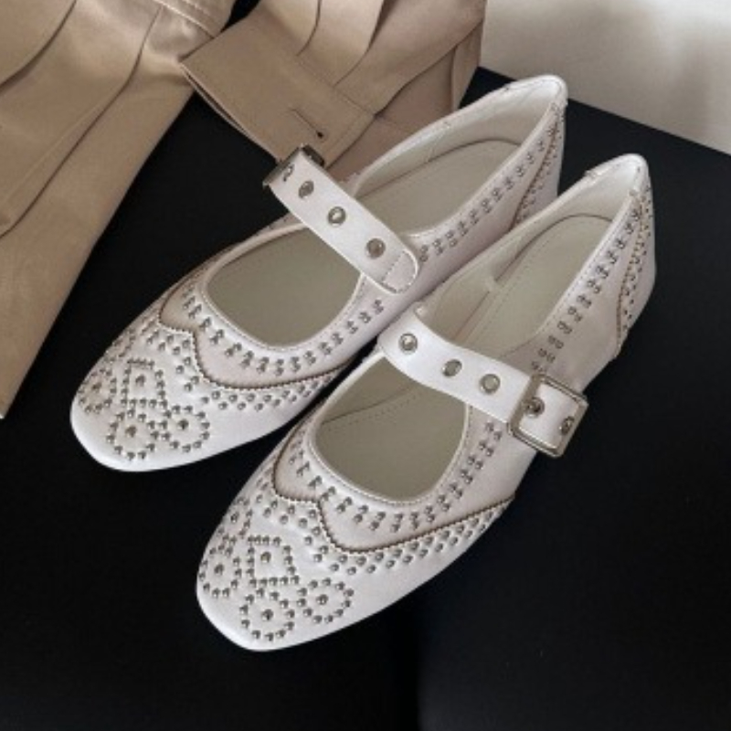 Women Shoes Brands - Retro Rivet Buckle Design Flats Women