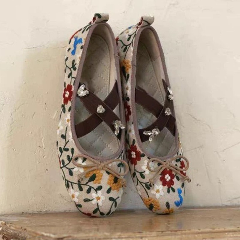 Embroidery Flower Ballet Flats - đánh giá và giá Women Shoes Brands