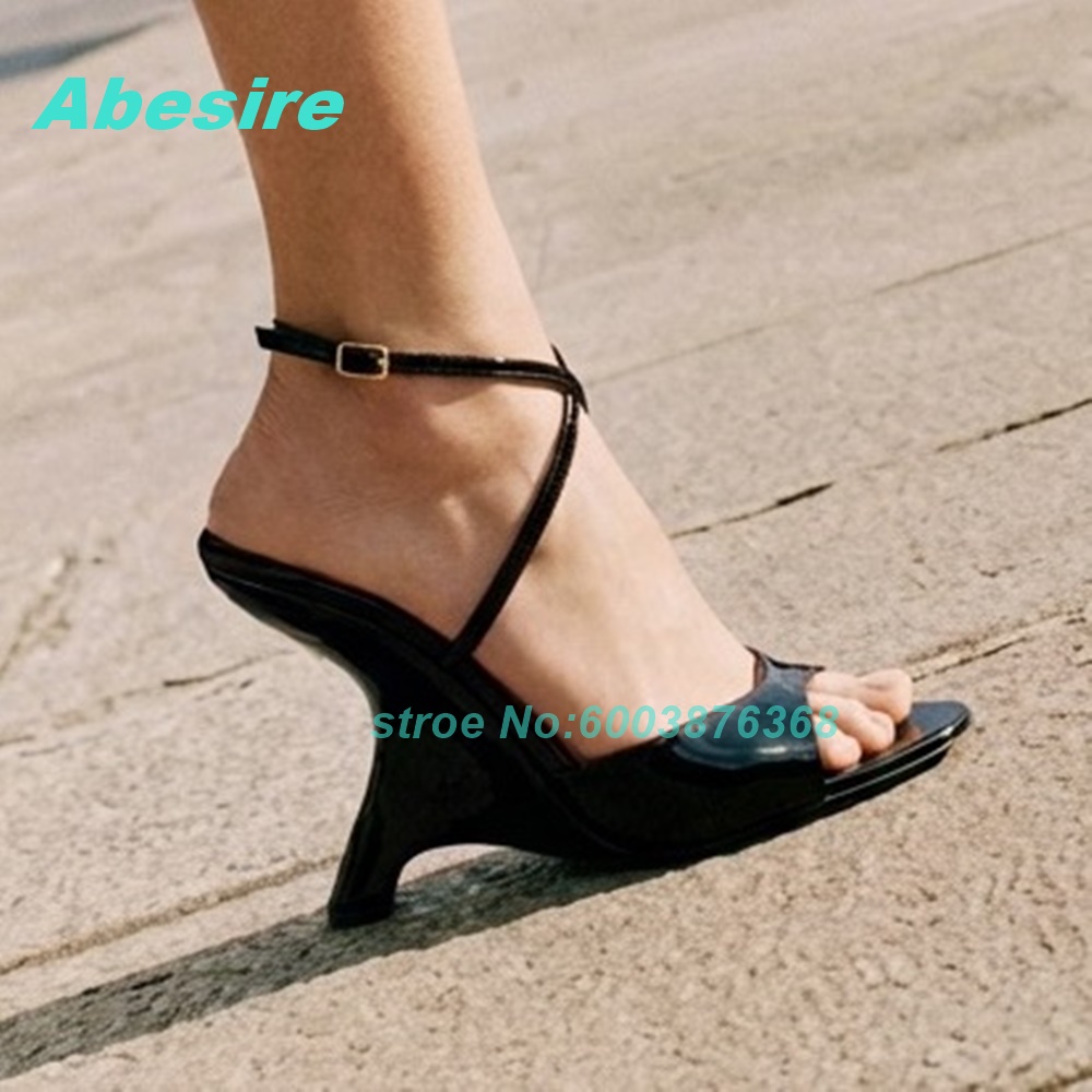 Black Patent-Leather Peep Toe  - đánh giá và giá Women'S Shoes Y2K