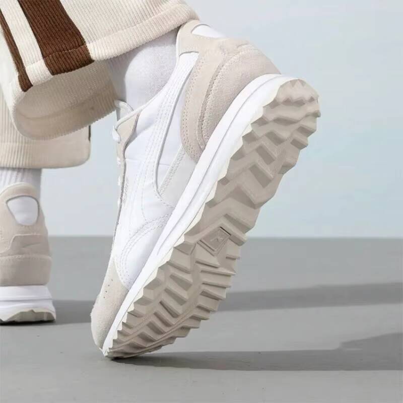 New Hot Puma White Lightweight - đánh giá và giá Women Shoes Puma