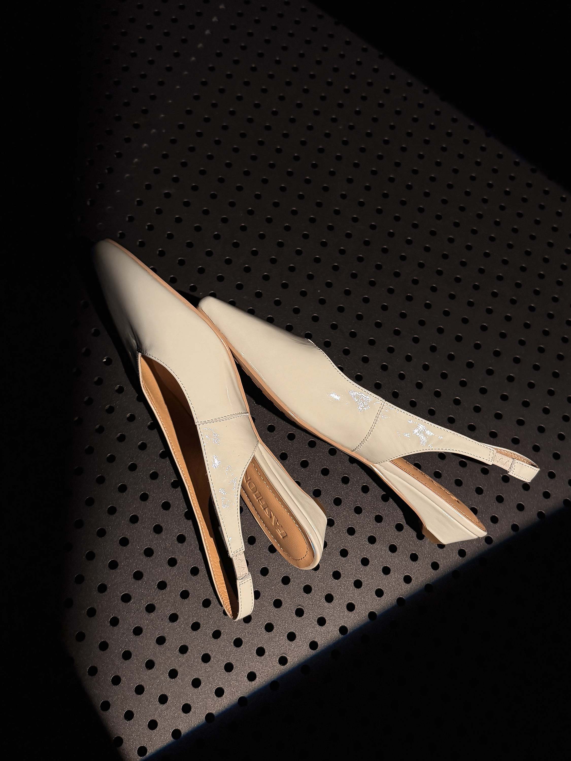 Lenkisen 2026cow Leather Sling - đánh giá và giá Women Shoes Brands