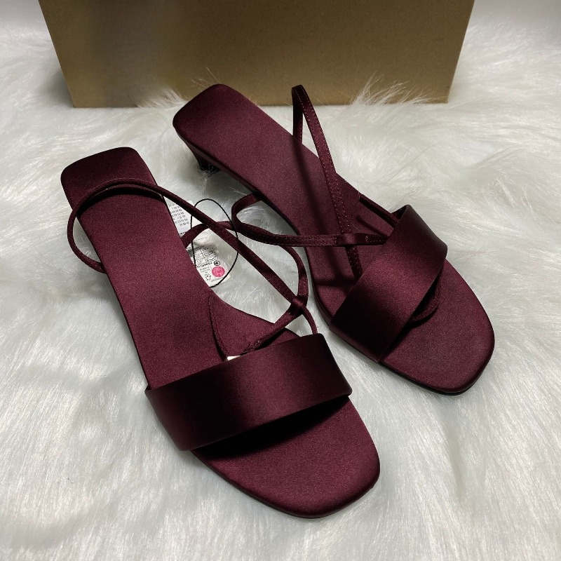 Luxury Satin Ankle Strap Low H - đánh giá và giá Women Shoes Brands